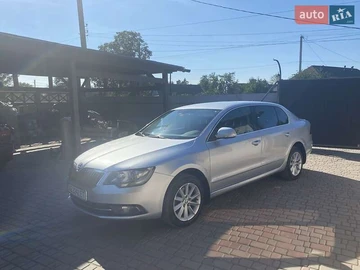 Авто Skoda Superb 2013 № 8065555