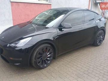 Авто Tesla Model Y 2021 № 8065655