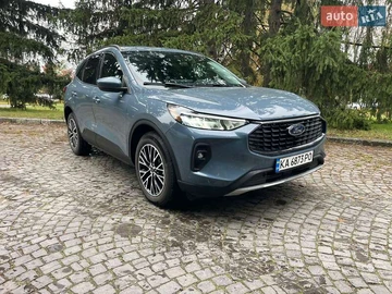 Авто Ford Escape 2023 № 8065663