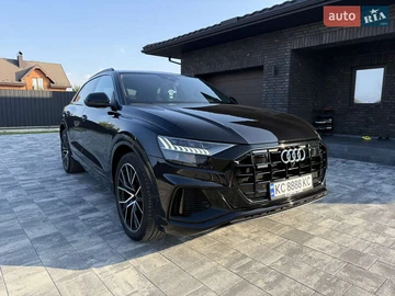 Авто Audi Q8 2018 № 8065678