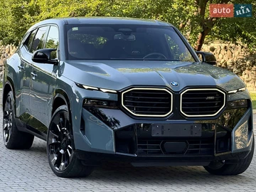Авто BMW Xm 2023 № 8065680