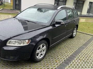 Авто Volvo V50 2007 № 8065864