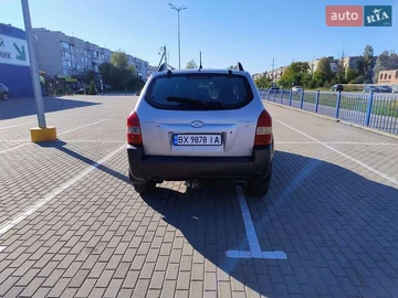 Авто Hyundai Tucson 2006 № 8065894