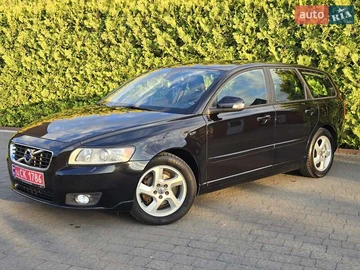 Авто Volvo V50 2012 № 8065908