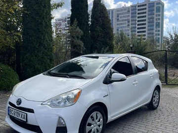 Авто Toyota Prius 2013 № 8065918