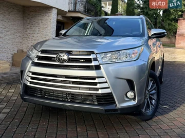 Авто Toyota Highlander 2017 № 8066195