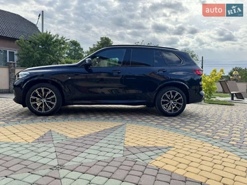 Авто BMW X5 2022 № 8066220