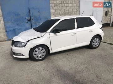 Авто Skoda Fabia 2015 № 8066340
