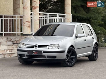 Авто Volkswagen Golf 2001 № 8066347
