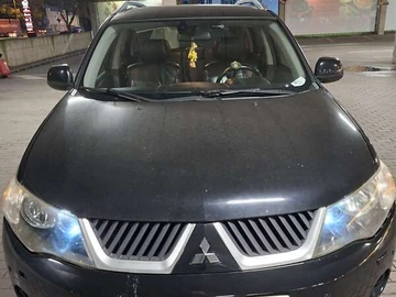 Авто Mitsubishi Outlander Xl 2007 № 8066550