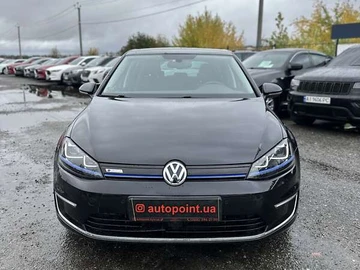 Авто Volkswagen E-Golf 2015 № 8066661