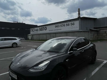 Авто Tesla Model 3 2019 № 8066825