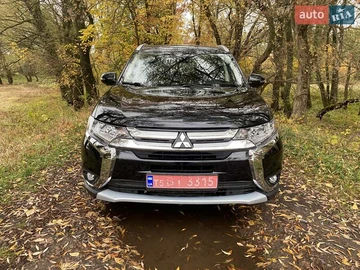 Авто Mitsubishi Outlander 2018 № 8067103