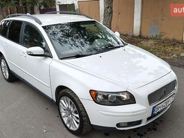 Авто Volvo V50 2008 № 8067376