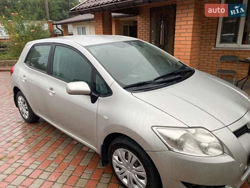 Авто Toyota Auris 2008 № 8067392