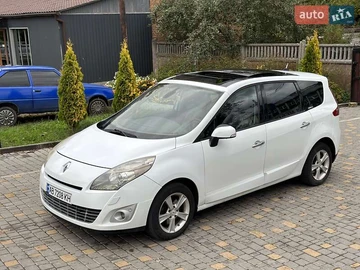 Авто Renault Grand Scenic 2009 № 8067394