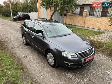 Авто Volkswagen Passat 2010 № 8067396