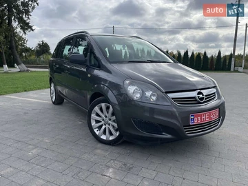 Авто Opel Zafira 2010 № 8067444