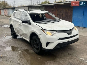 Авто Toyota Rav4 2018 № 8067445