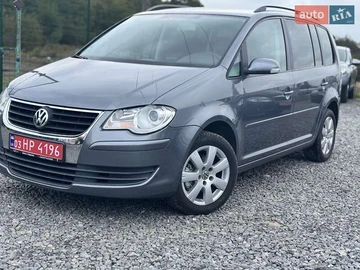 Авто Volkswagen Touran 2007 № 8067733