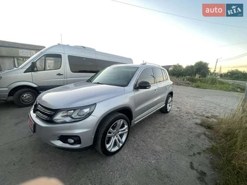 Авто Volkswagen Tiguan 2016 № 8067935
