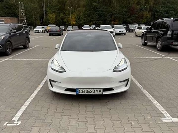 Авто Tesla Model 3 2019 № 8067962