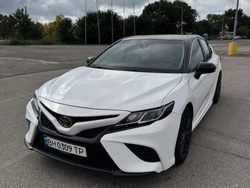 Авто Toyota Camry 2018 № 8068244
