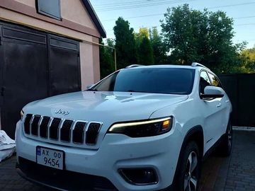 Авто Jeep Cherokee 2021 № 8068276