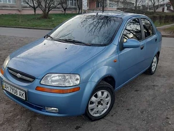 Авто Chevrolet Aveo 2005 № 8068443