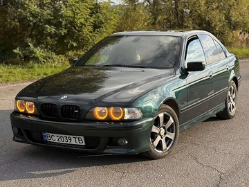 Авто BMW 5 Series 1999 № 8068616