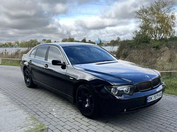 Авто BMW 7 Series 2003 № 8068633
