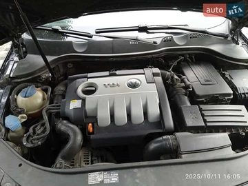 Авто Volkswagen Passat 2005 № 8068659