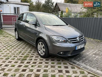 Авто Volkswagen Golf Plus 2006 № 8068747