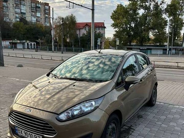 Авто Ford Fiesta 2013 № 8068748