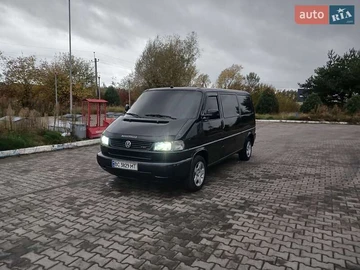 Авто Volkswagen Transporter 2000 № 8068751