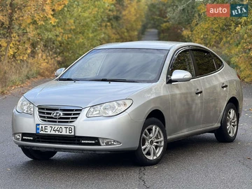 Авто Hyundai Elantra 2010 № 8068803