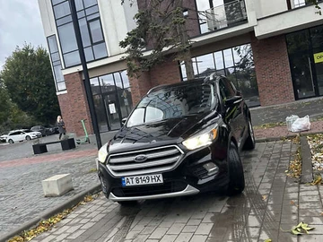 Авто Ford Escape 2017 № 8068976
