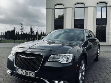 Авто Chrysler 300 2016 № 8068990