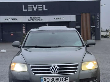Авто Volkswagen Touareg 2003 № 8069538