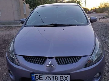 Авто Mitsubishi Grandis 2006 № 8069658