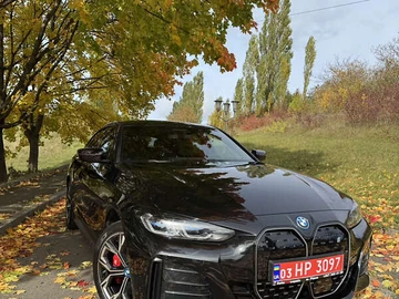 Авто BMW I4 2023 № 8069730