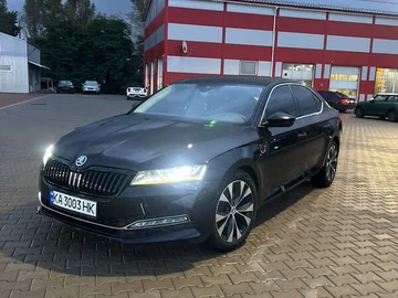 Авто Skoda Superb 2019 № 8069898