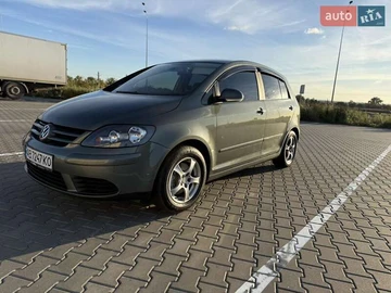 Авто Volkswagen Golf Plus 2005 № 8069960