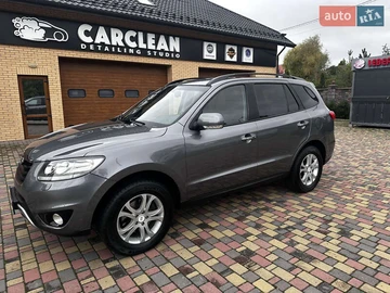 Авто Hyundai Santa Fe 2011 № 8070028