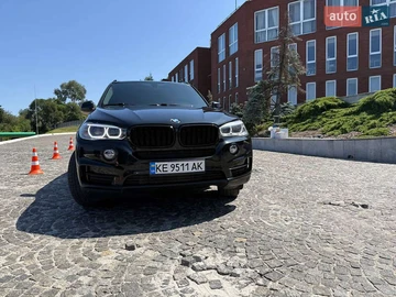 Авто BMW X5 2015 № 8070042