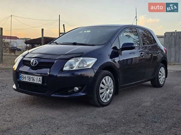 Авто Toyota Auris 2008 № 8070142