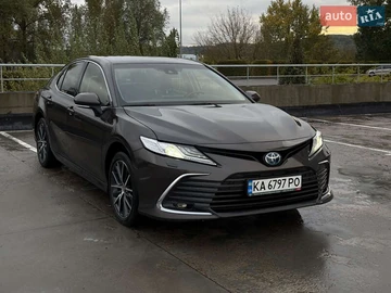 Авто Toyota Camry 2023 № 8070294