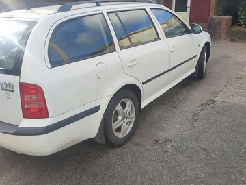 Авто Skoda Octavia 2009 № 8070388