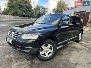 Авто Volkswagen Touareg 2005 № 8070405