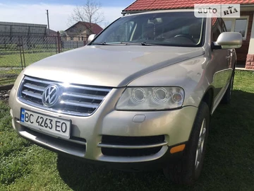 Авто Volkswagen Touareg 2003 № 8070505
